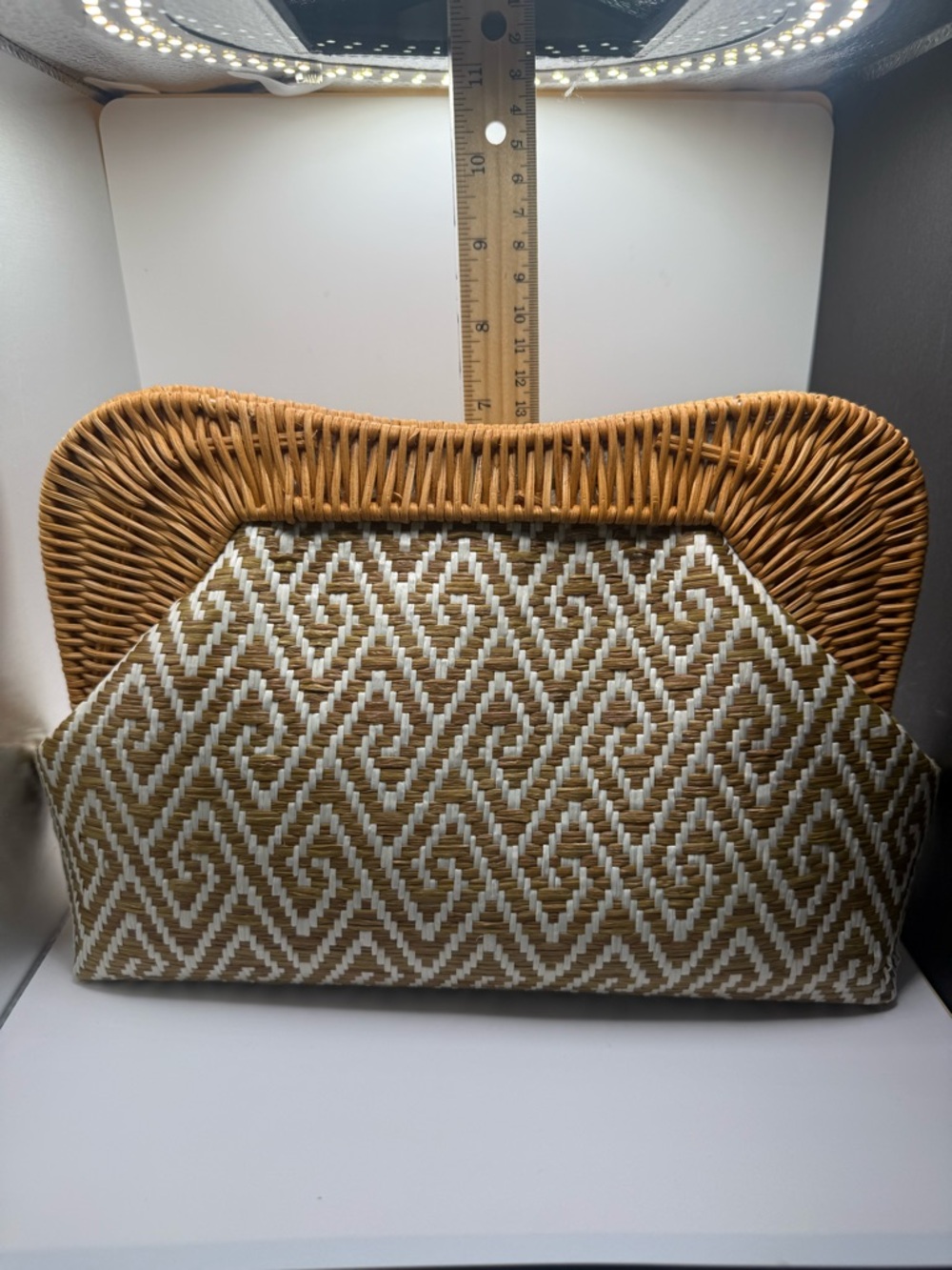 J. McLaughlin Woven Raffia Light Brown & White Patterned Women's Clutch